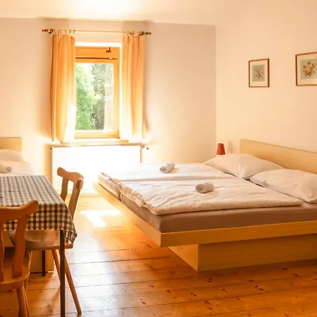 招待所 Erban Špindlerŭv Mlýn