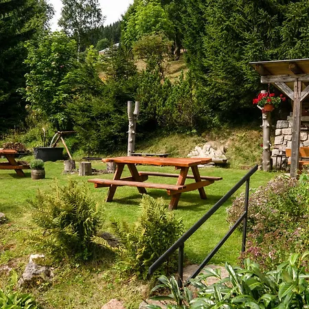 Erban ゲストハウス 3*