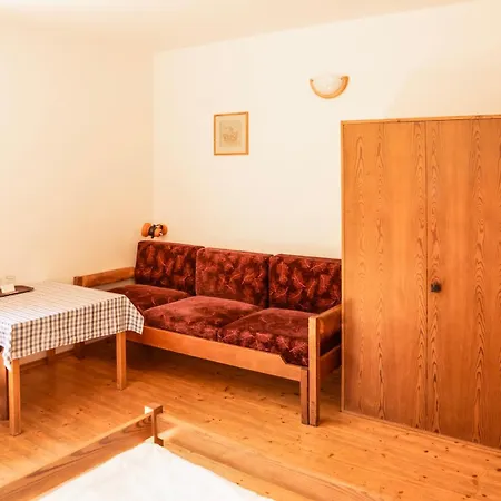 ゲストハウス Erban スピンドレルフ・ムリン