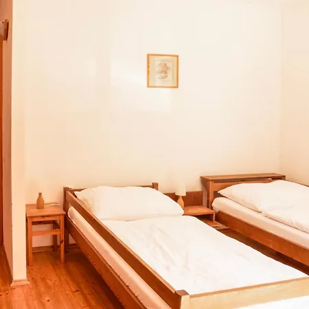 Erban 3* スピンドレルフ・ムリン