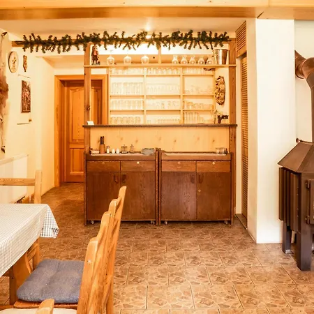 Erban ゲストハウス スピンドレルフ・ムリン