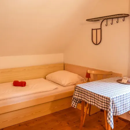 Erban ゲストハウス スピンドレルフ・ムリン